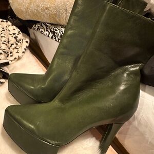 Theyskens  Theory leather boots